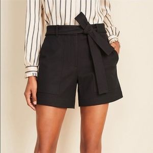 Ann Taylor front tie shorts